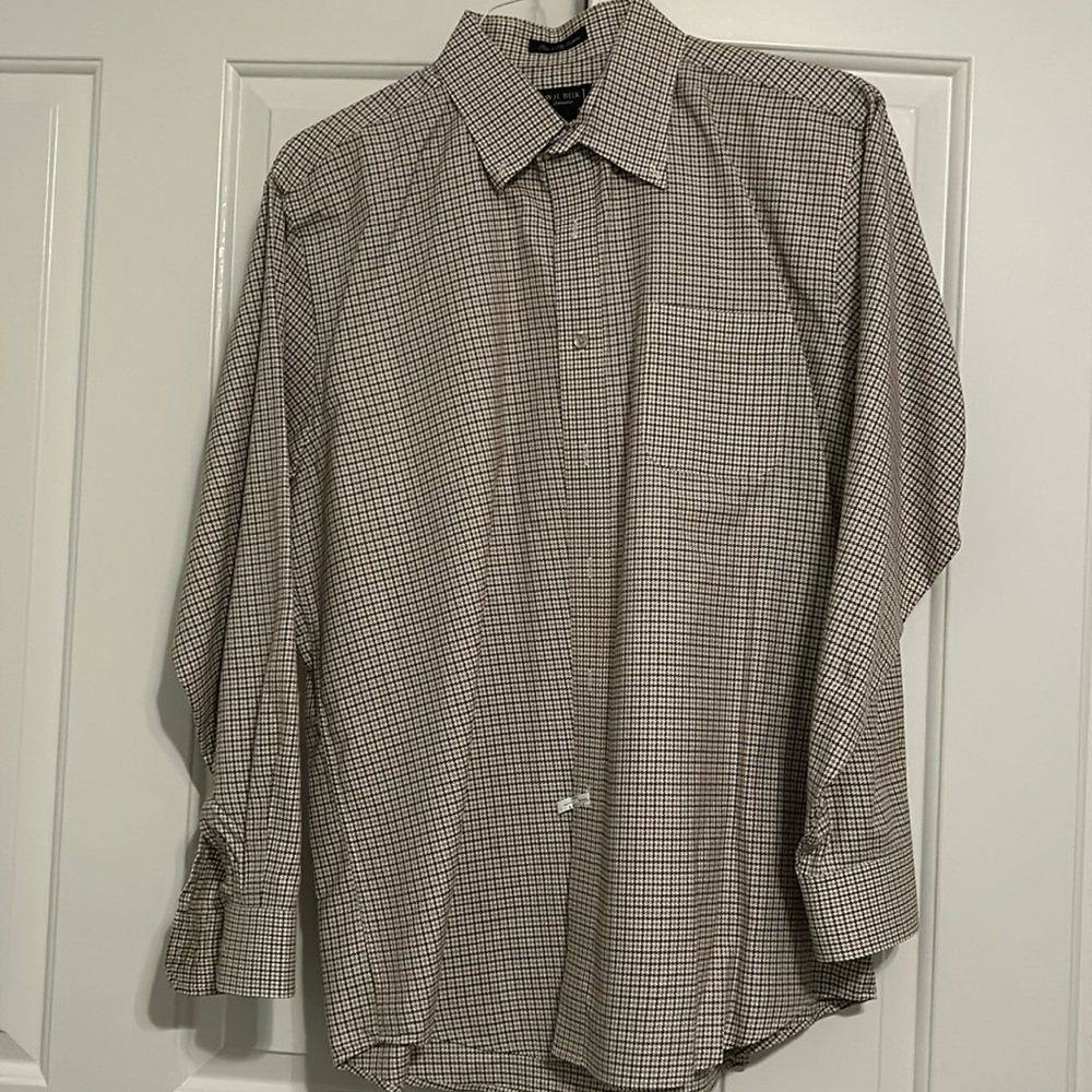 Men’s button-down dress shirt XL